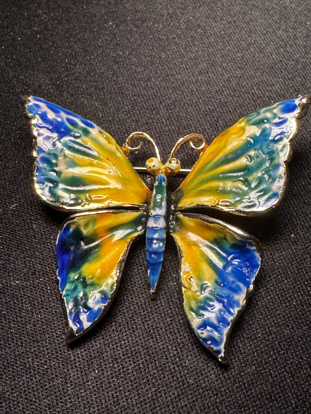 Vintage Weiss Green Blue Yellow Enamel Butterfly Brooch